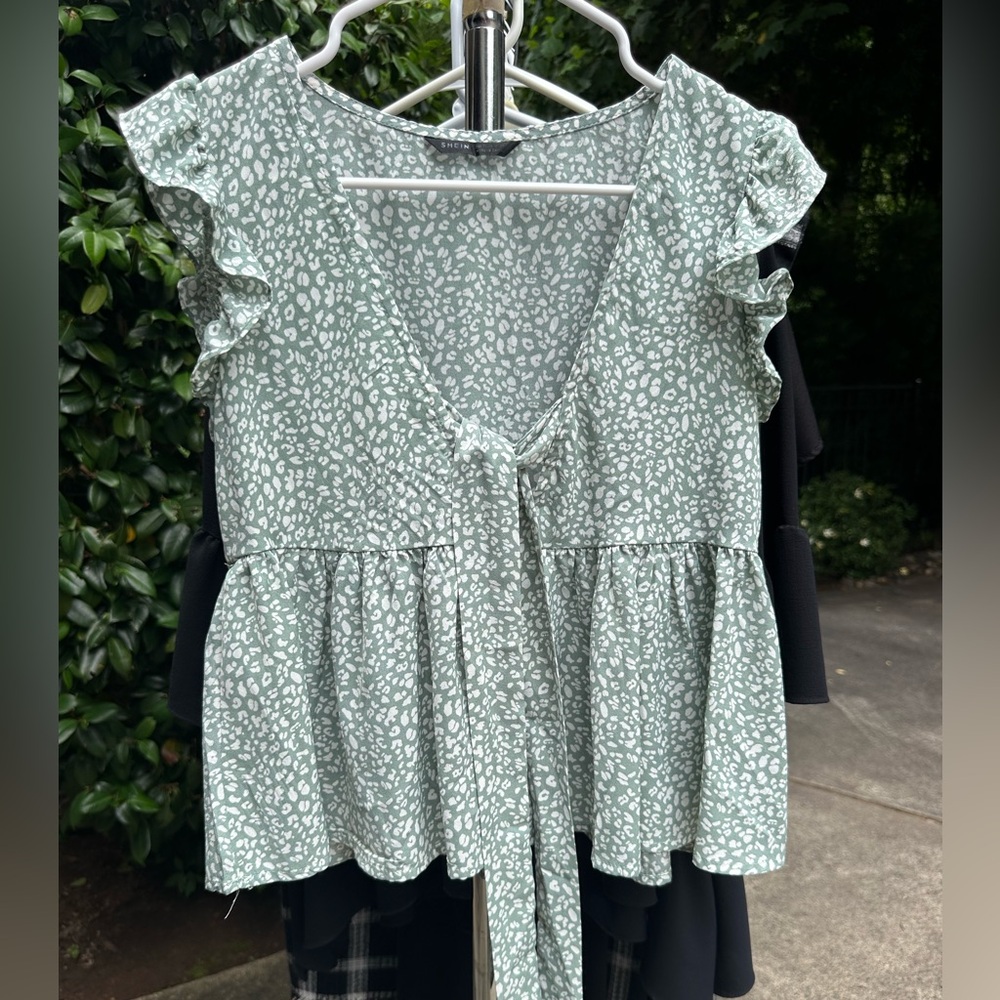 SHEIN Green and White Ruffle Sleeve Top